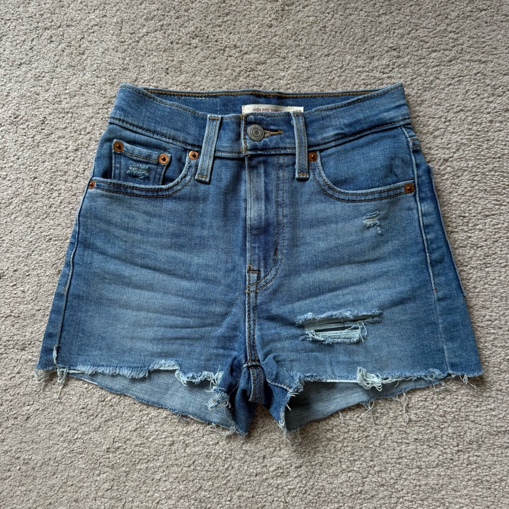 Levi Jean Shorts